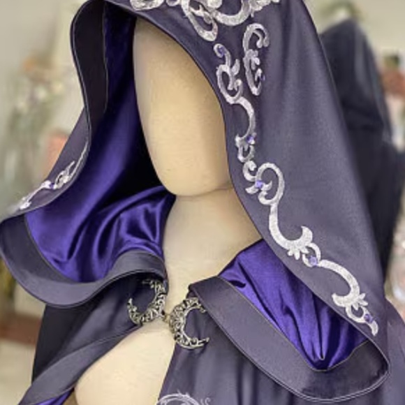 Moon cloak clasp in silver - Picture 4 of 6